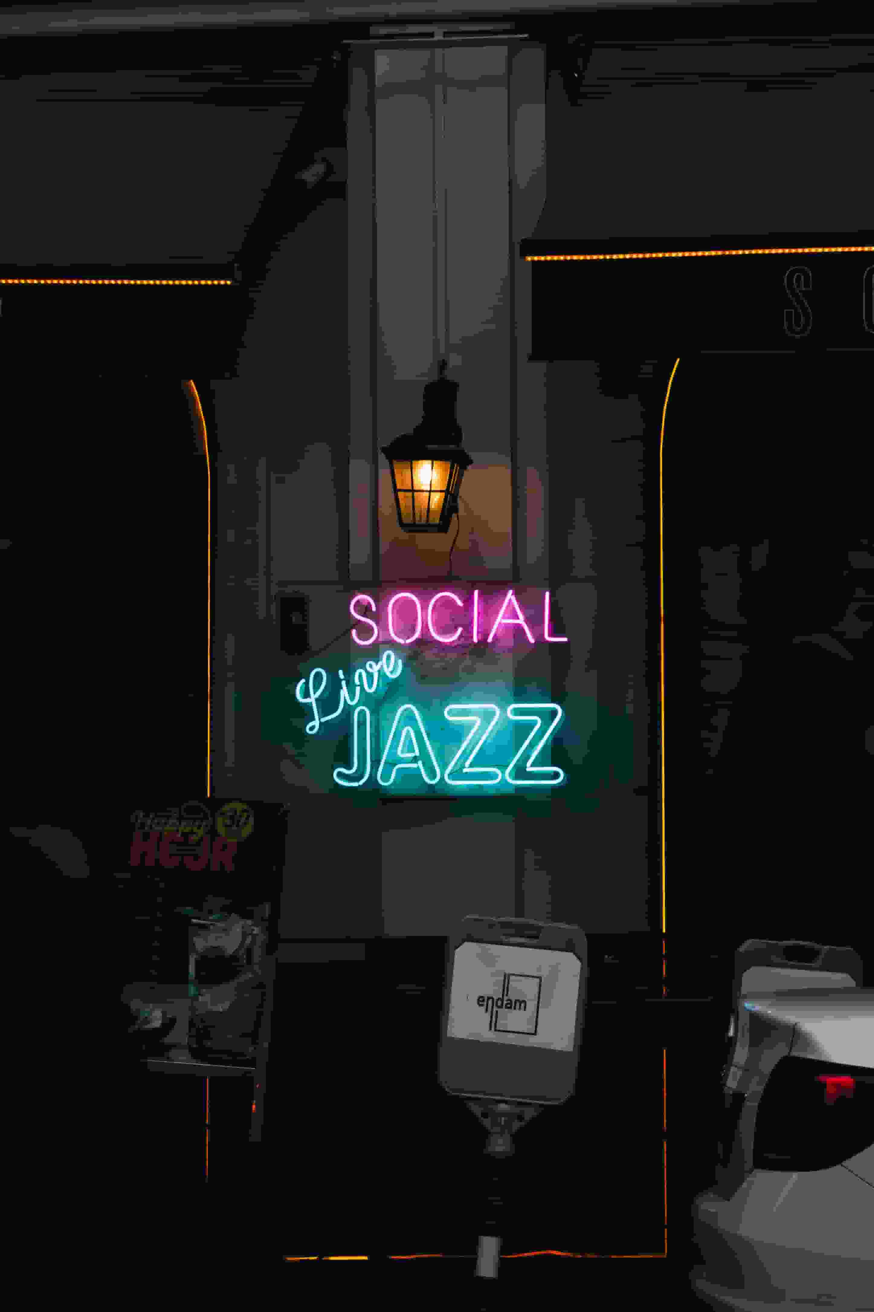 Thumbnail for Quiana Lynell